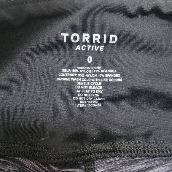 NWT Torrid Capri Leggings 0 - Picture 6 of 10